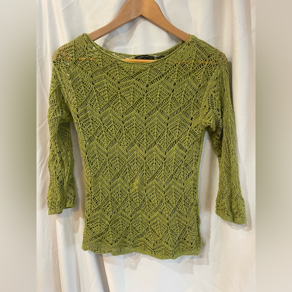 Women’s Green Lightweight Sweater